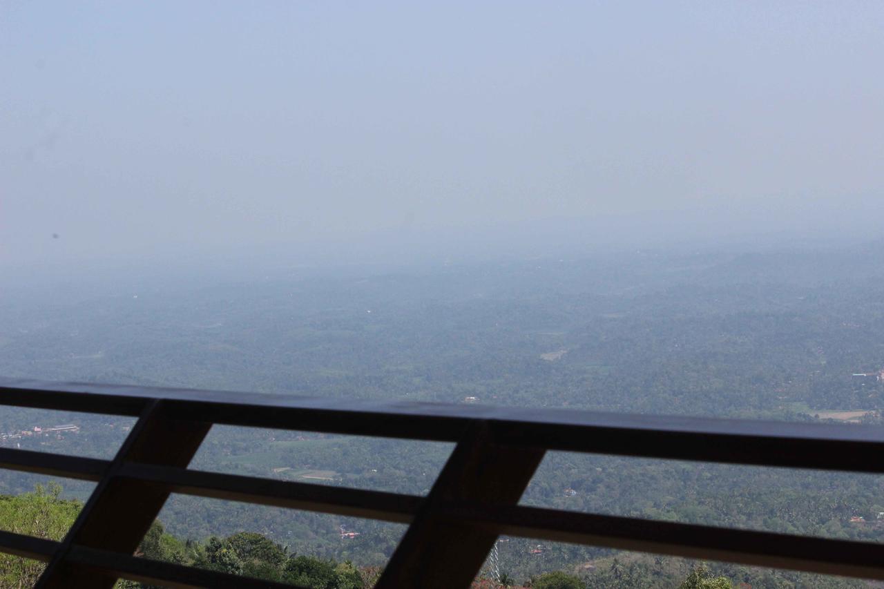 Vythiri Hills Hotel Екстериор снимка